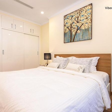 Luxury Vinhomes Central Park Humi Apartment Хошимин Экстерьер фото