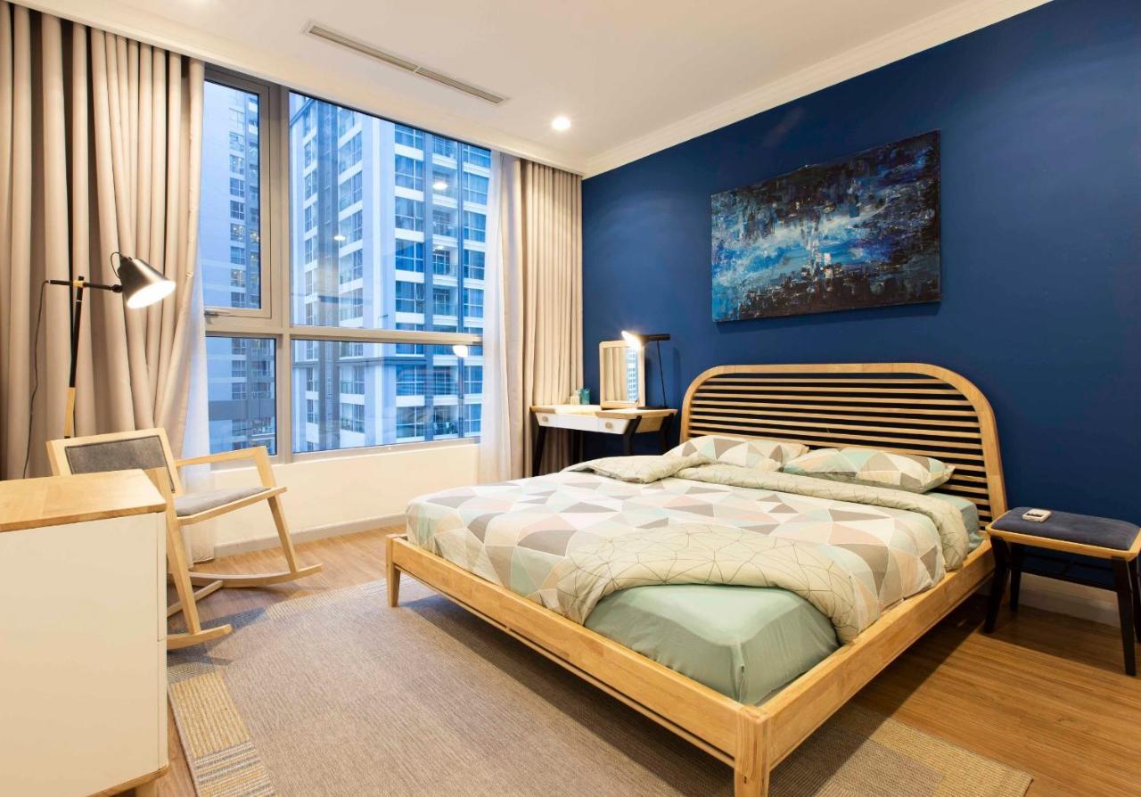 Luxury Vinhomes Central Park Humi Apartment Хошимин Экстерьер фото