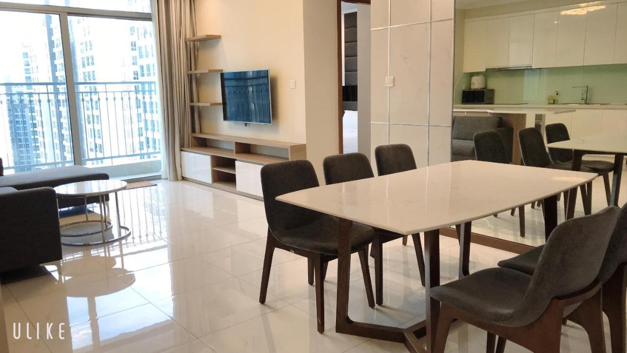 Luxury Vinhomes Central Park Humi Apartment Хошимин Экстерьер фото