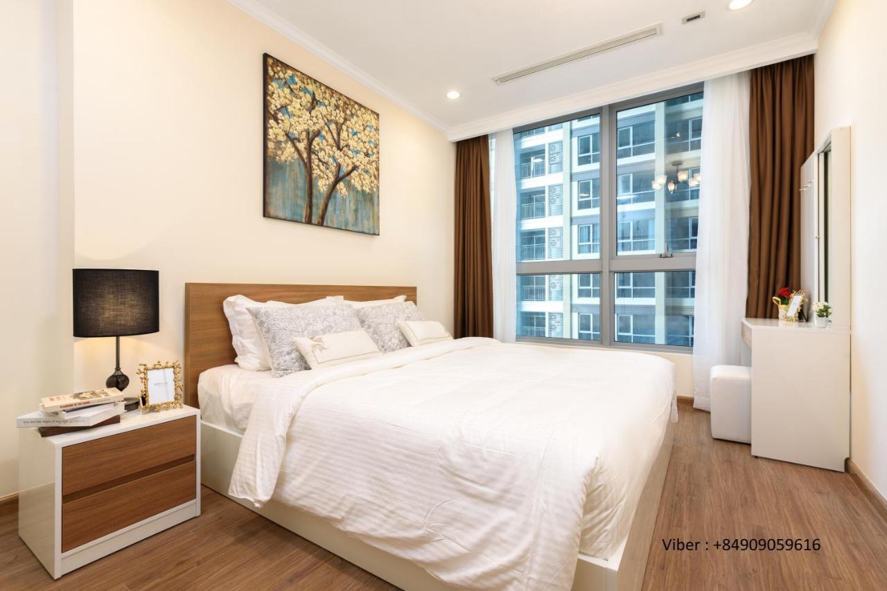 Luxury Vinhomes Central Park Humi Apartment Хошимин Экстерьер фото